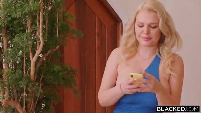 Мисс Джексон