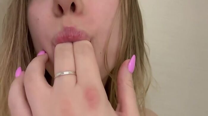 Люблю сосать