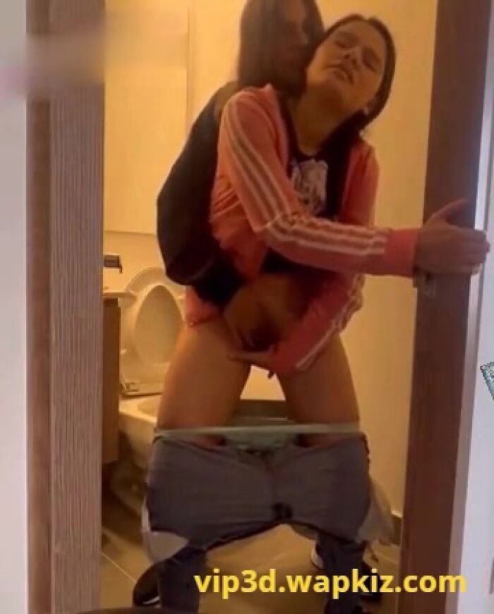 young girl jerking off her pussy to her friend