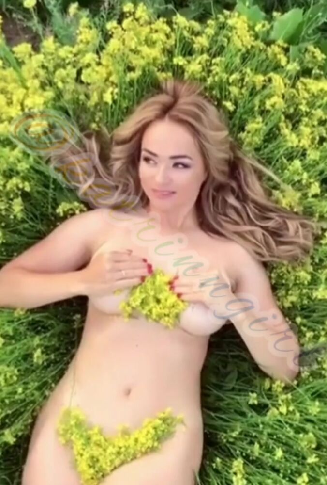 Больше моих сладких фото и видео в телеге @KateVerySexy