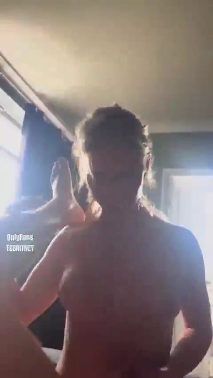 поменялись