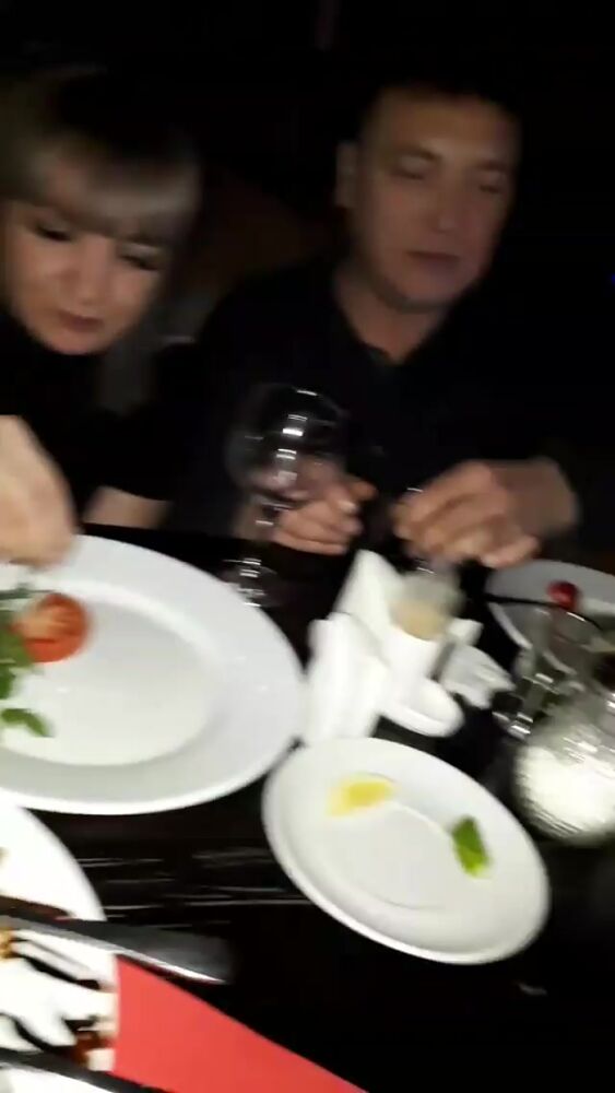 Я с друзьями в клубе