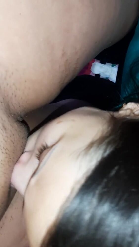 Мамочке лижут