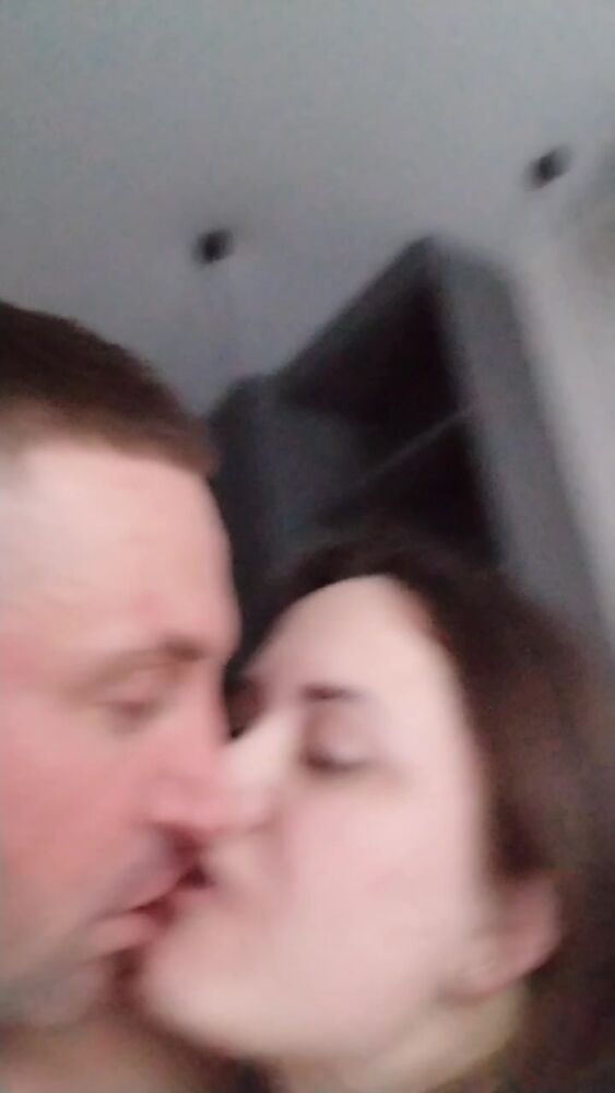 Вторая часть жмж две сука хороший трах