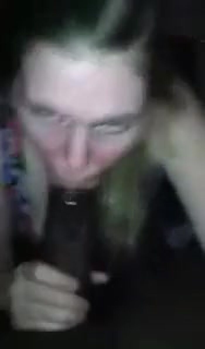 Замужня блядина