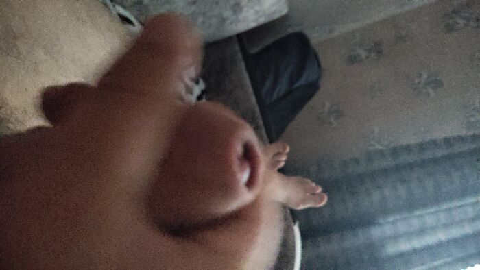 Кому залить в жопу?