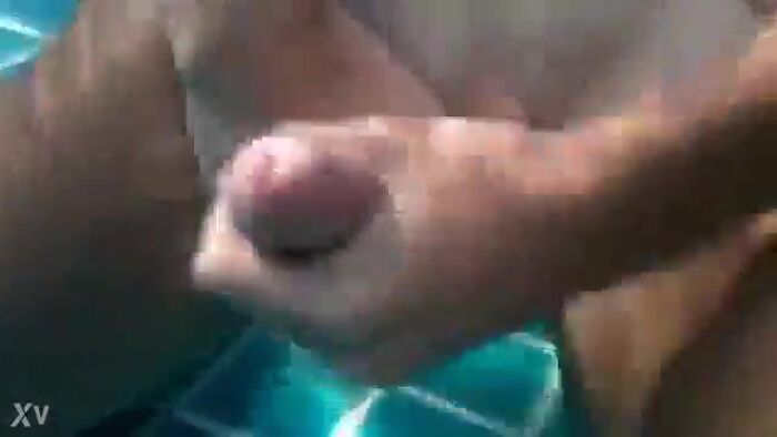 Анал в бассейне