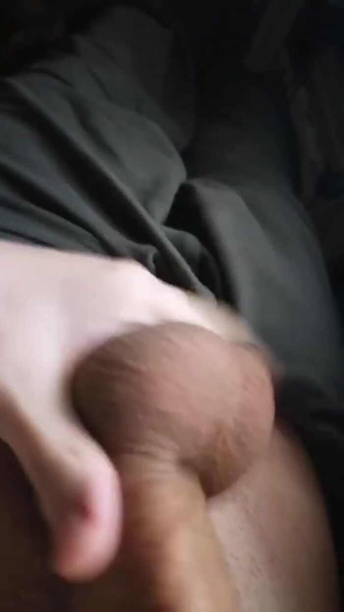 Вставить бы его в пизденку