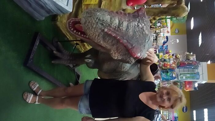 Любимый динозаврик