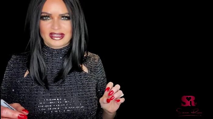 Милф отжигает