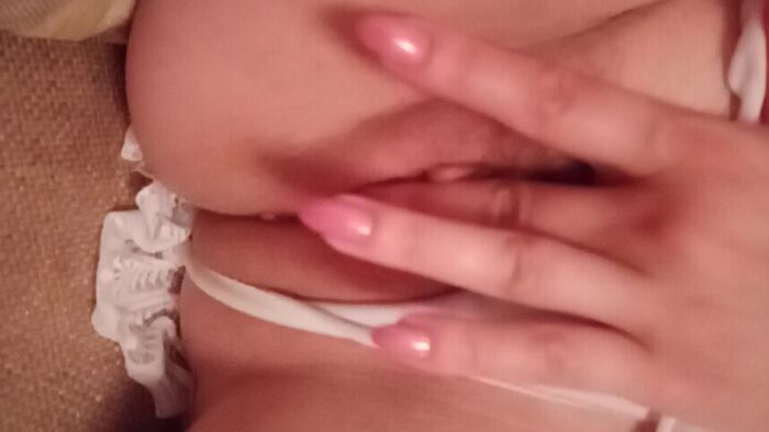 Клитер ласкает кайф