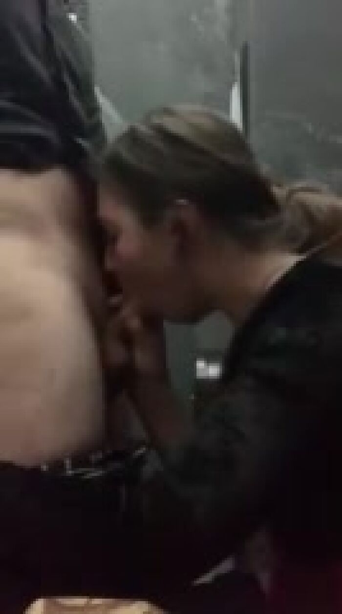 Секс в клубе!)