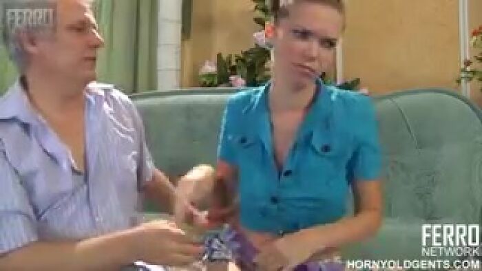 Как же не отказать Папику