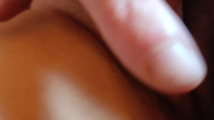 Муж меня дрочит