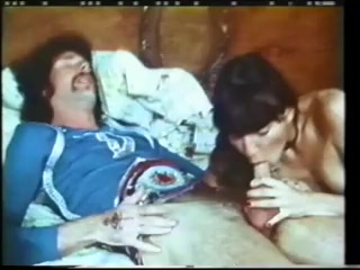 Игрушка (1979)