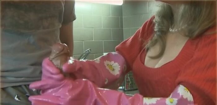 Как же это все приятно. Я очень люблю когда мне делают т