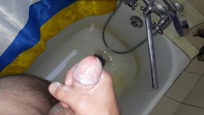 Пошли , я тебя помою