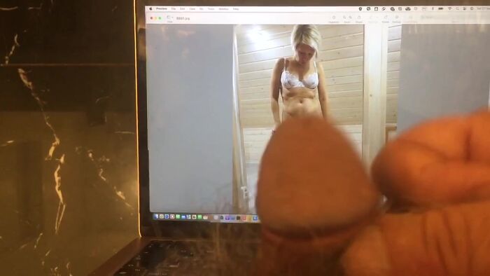 спущенные трусики