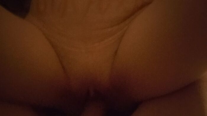 Шлюшка ждёт пм