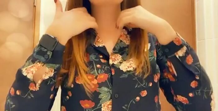 Понедельник. Усердно работаю сиськами