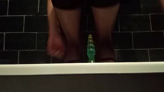 На игрушке1