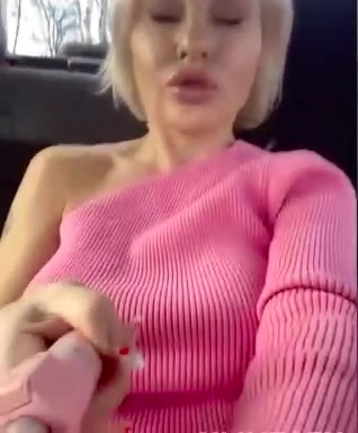 Губастенькая красотка