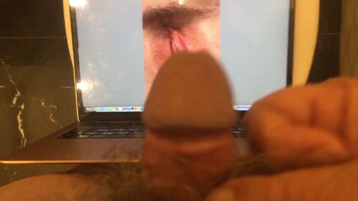 На красивую пизду