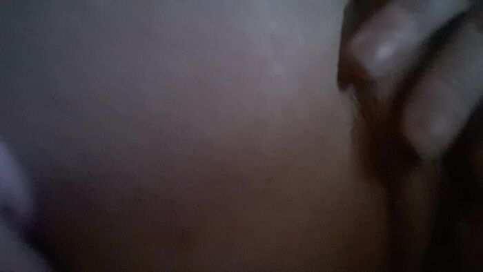 Я мастурбирую