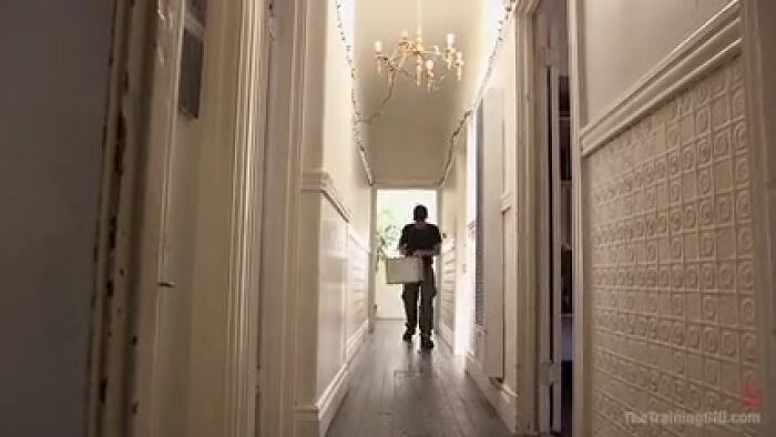 Как заставить жену быть шлюхой