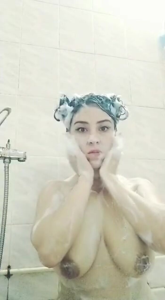 Вот она подруга Зебо