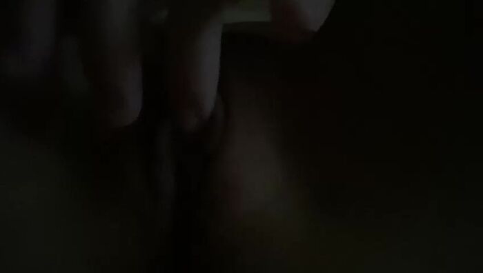 Первое видео.Снимает трусы и теребит письку. Но без звук