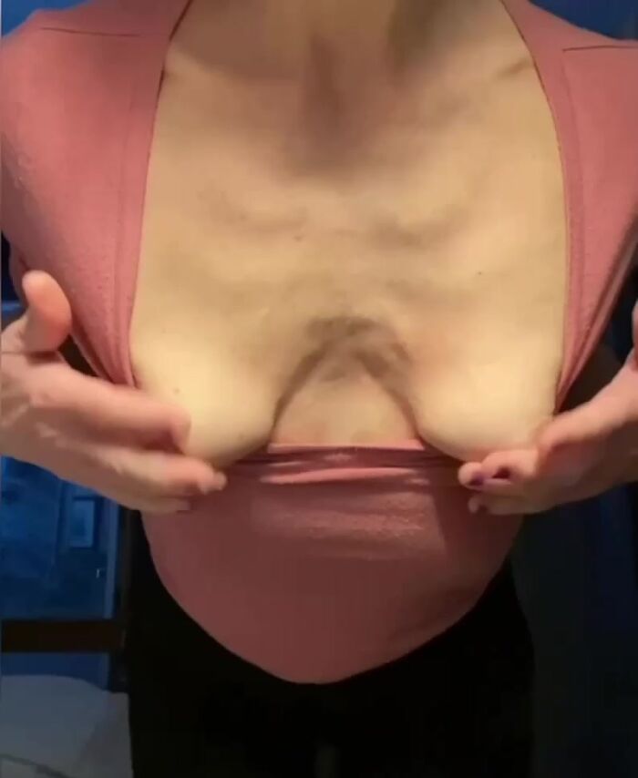 Сиськотряс