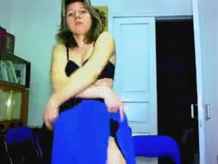 Для фитишистов волосатая пизда