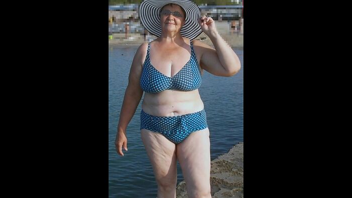 пышная бабушка кончает