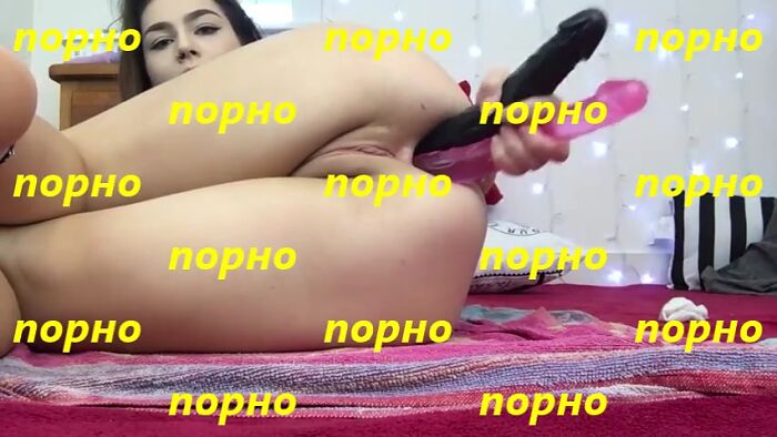 Два дилдо в дырке