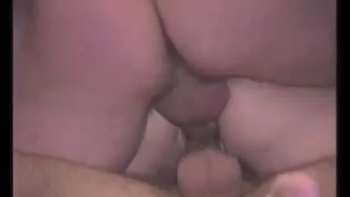 ребята кончили вдвоем в одну дырку