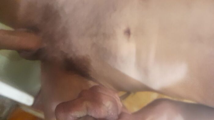 Это я не возбуждён кто хочет?