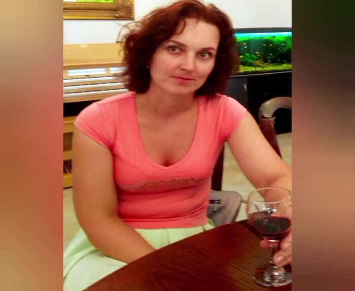 Выпила на корпоративе водку и пошла в народ пилотка!