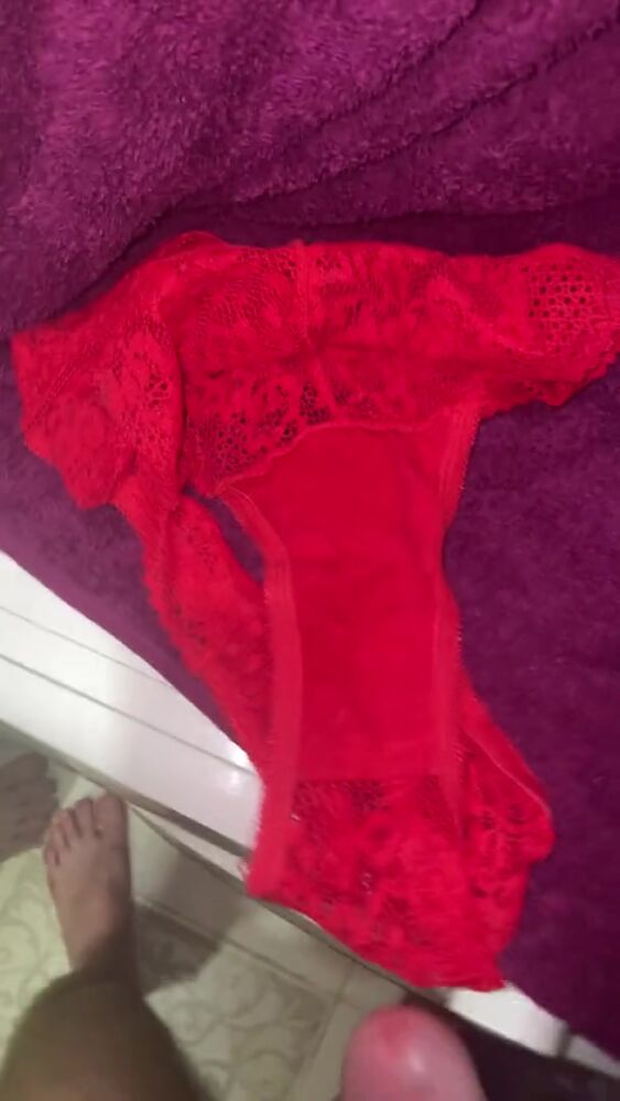 Трусики жіночі