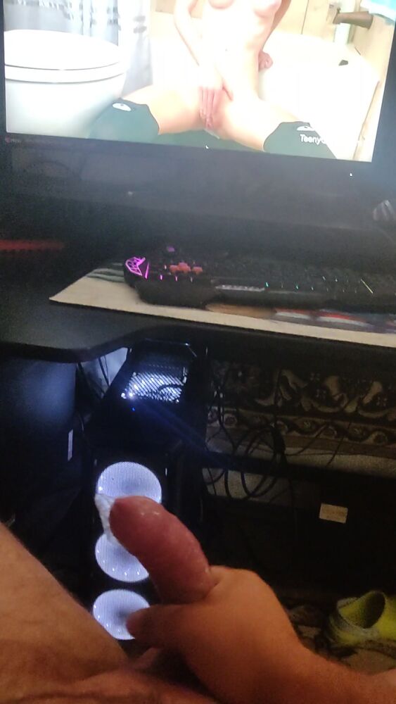 Смотрю порно