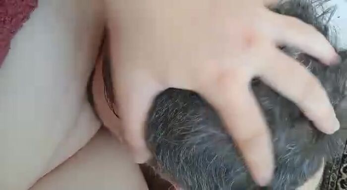 Лизал бы вечно!)