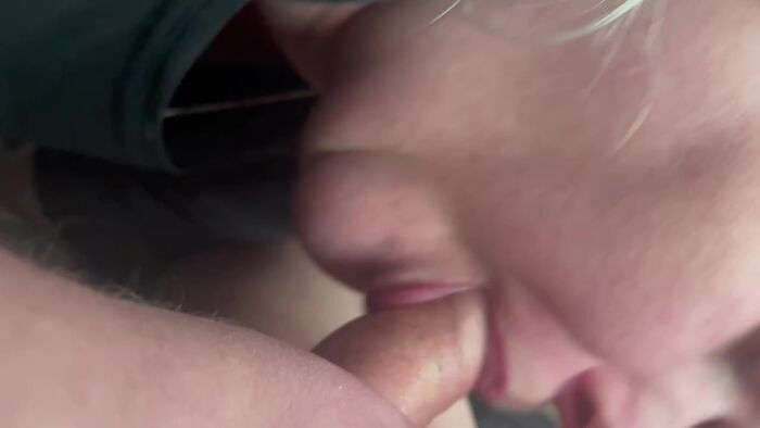 Сосу хуй мужа