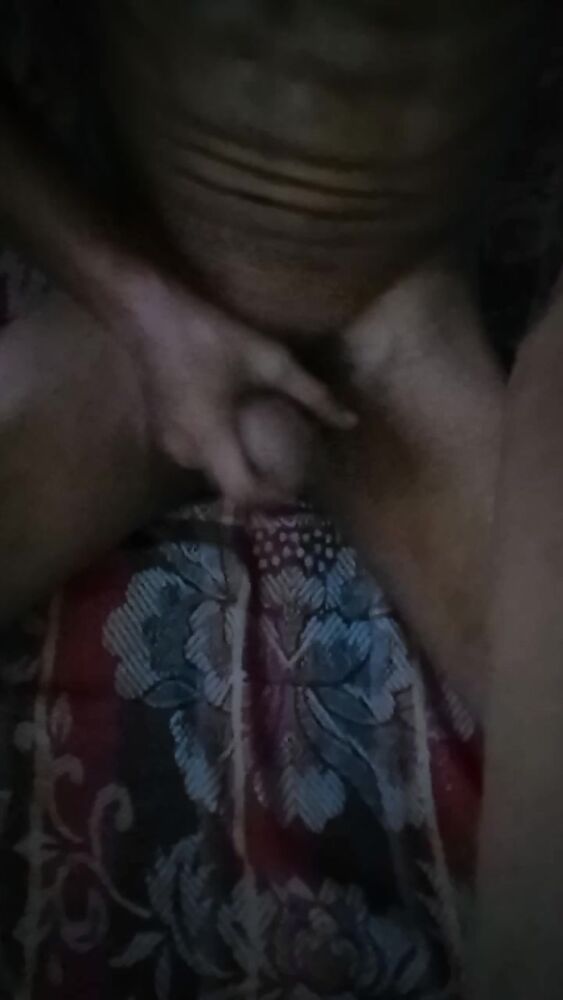 relax on my bed naked i play my dick