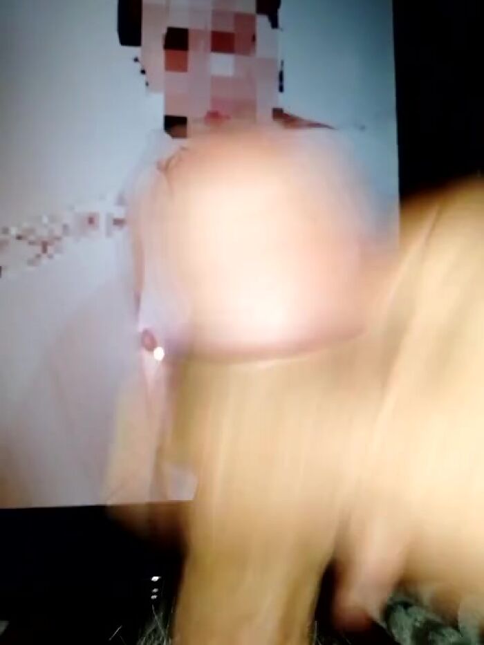 Влад обкончал