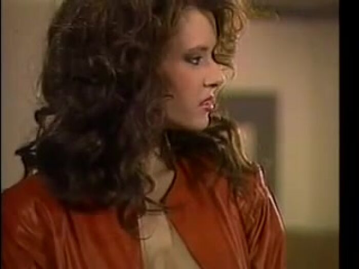 Офисные девушки (1989)