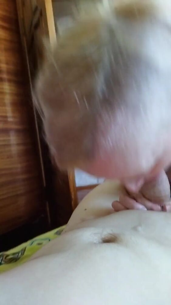 хорошо сосёт