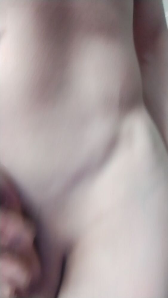 **))