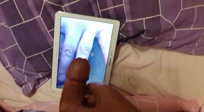 Cum tribute