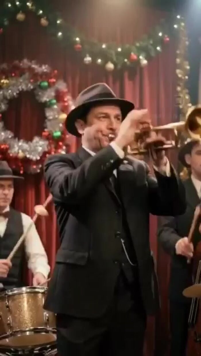 ЛЕСНИ НАШЕГО ДВОРА