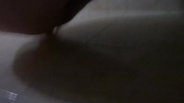 Прилепил к стенке - и туда-сюда!))